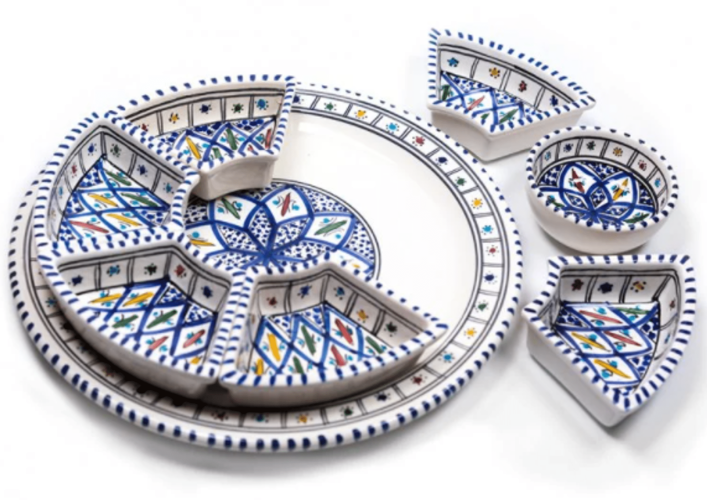 Round Dipping and Serving Set